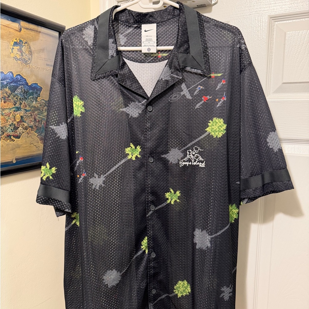 Nike Black and Green Casual Button Down Shirt